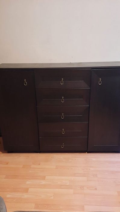 Мебели за подаряване.