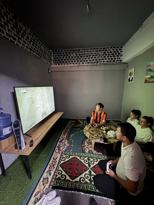 Продам PlayStation Club