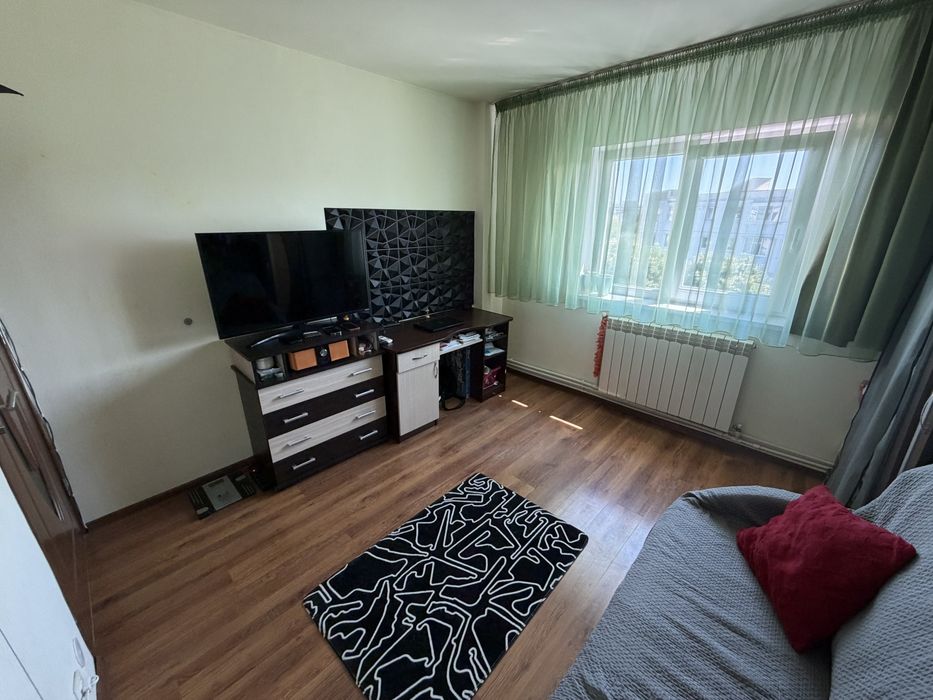 Apartament 2 camere decomandate, Cartier Nord