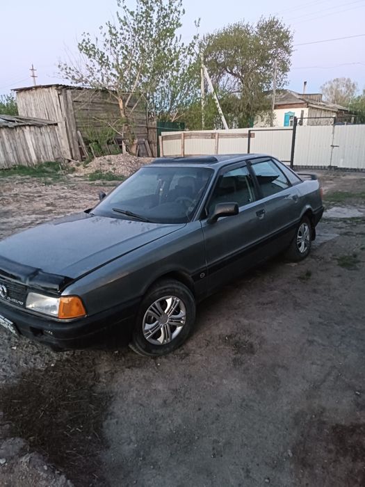 Ауди 80 б3 1990г объем 1,8