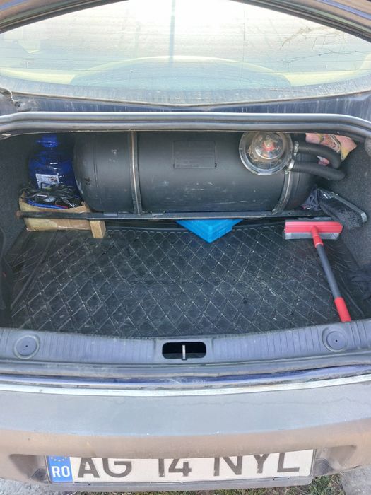 Renault megane 2 1,6 16v cu GPL an 2008