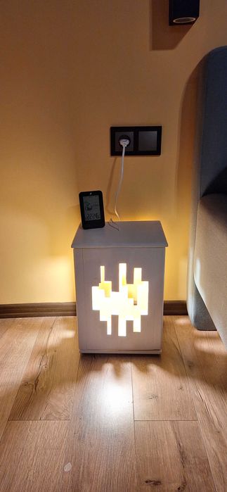 Стилна нощна лампа