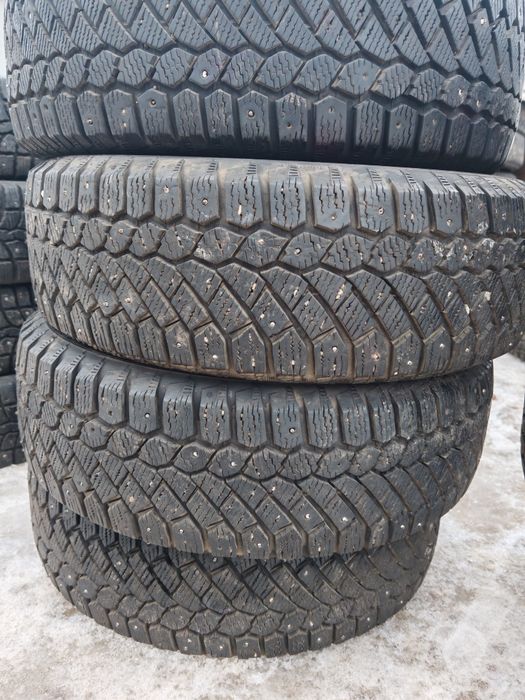 Продам зимние шины  R15