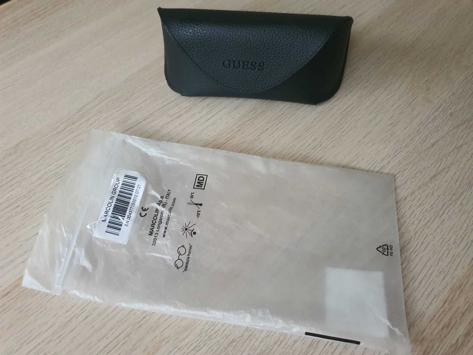 Rama de ochelari, marca Guess, noua