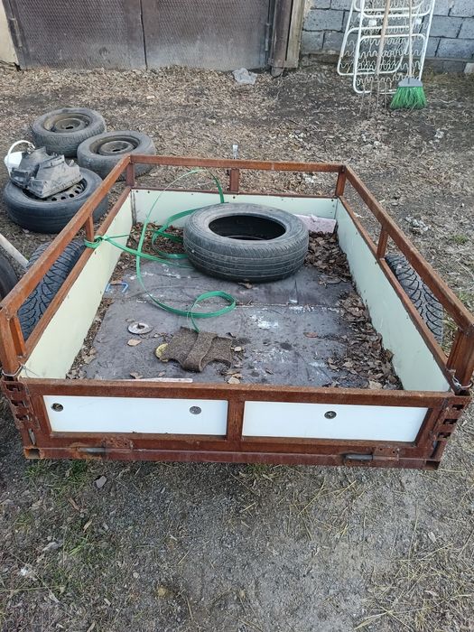 Продам прицеп для легкого авто