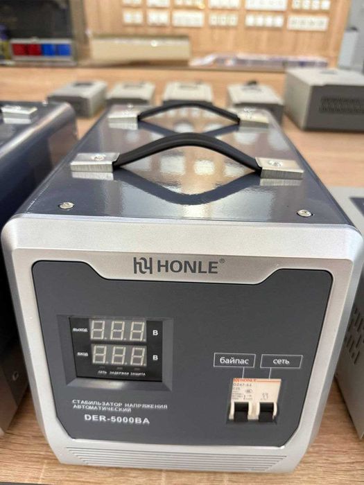 стабилизатор HONLE GROUP DER однофазный релейный