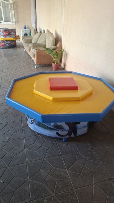 Песочница для детей