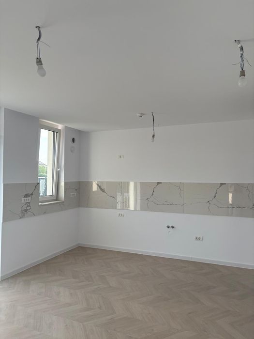 Apartament de închiriat pretabil firma