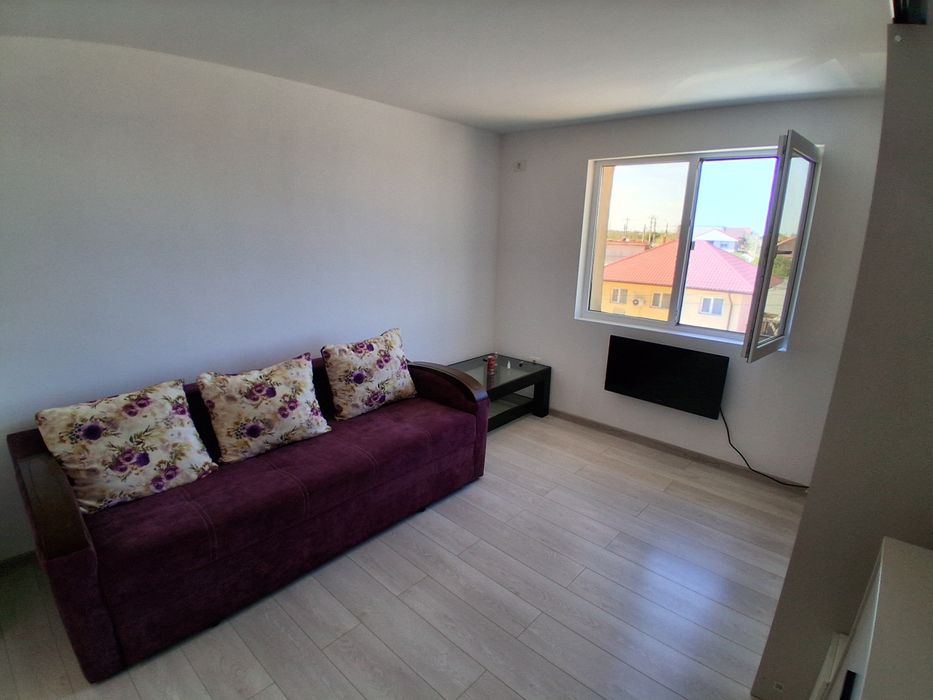 Inchiriez Garsoniera