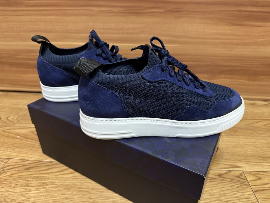 Продам отличные стильные кеды Angello Ruffo