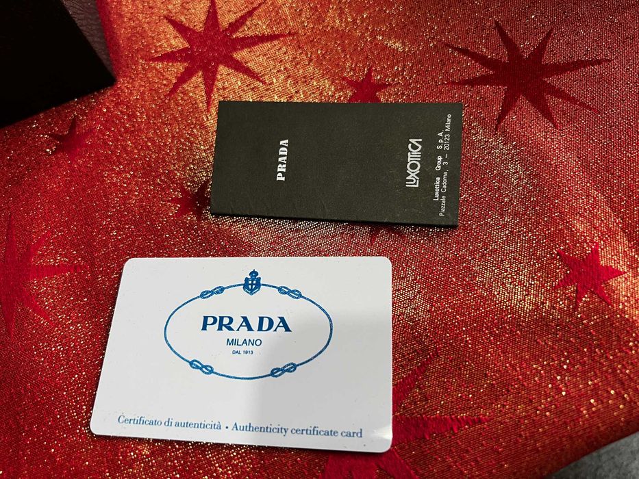 Prada слънчеви очила – оригинални и стилни