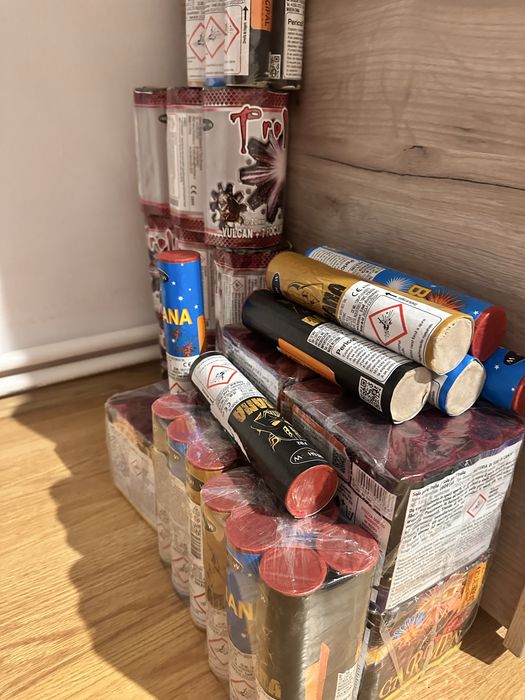 Artificii multe modele