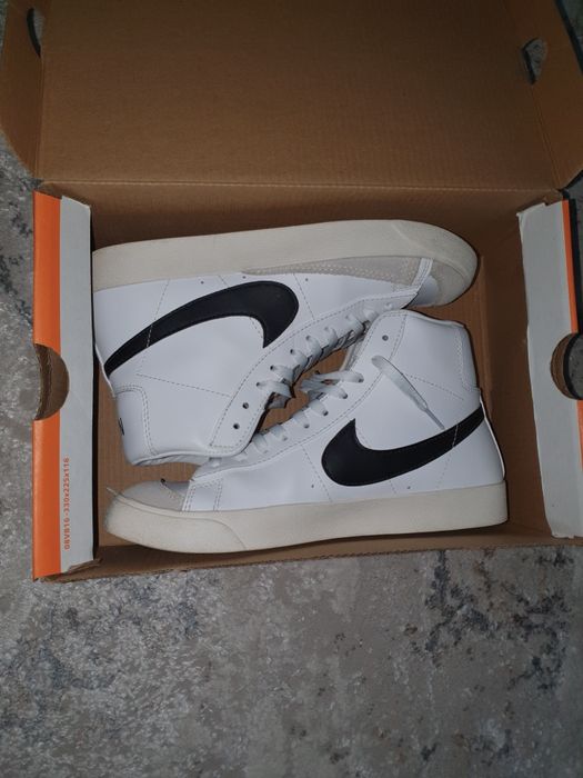 Кроссовки Nike BLAZER MID 77 VNTG