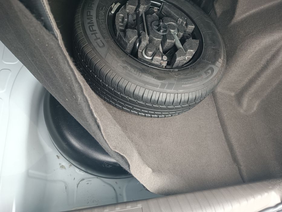 Chevrolet Cobalt 2023 — 6