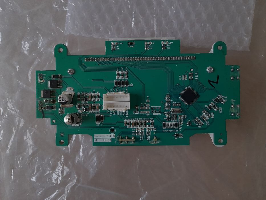 Original Tank Scooter Tablosi va boshqa narsalar