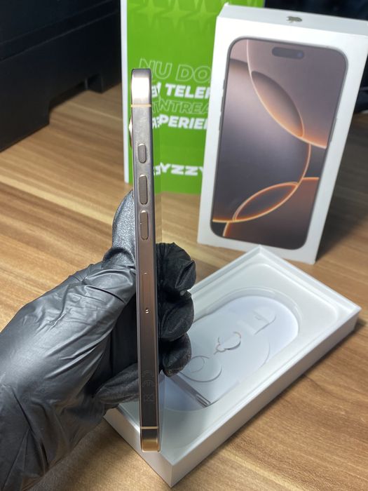 iPhone 16 Pro Max • 256 GB • Desert Titanium