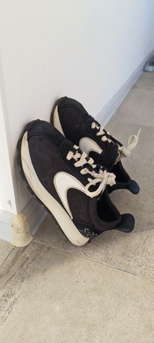 Продам детскую обувь