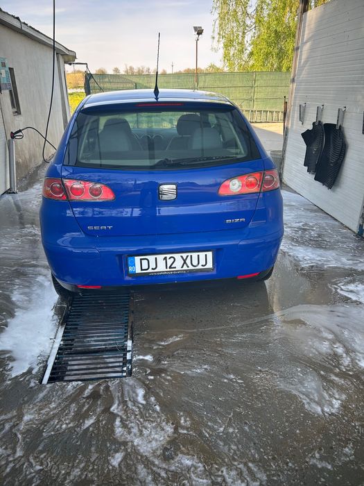 Vând Seat Ibiza 6 L