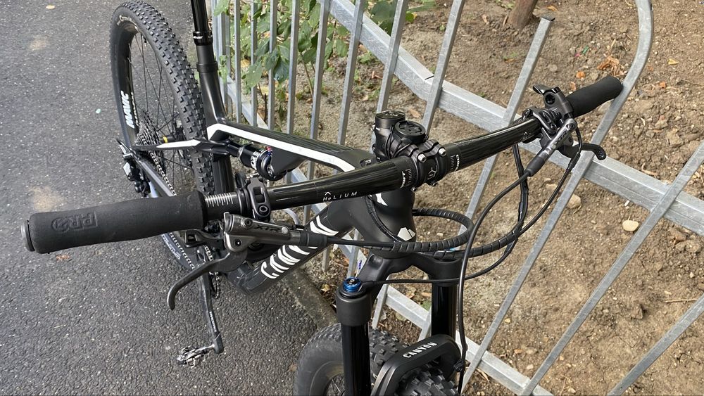 Canyon Lux CF SL 8.0 size M