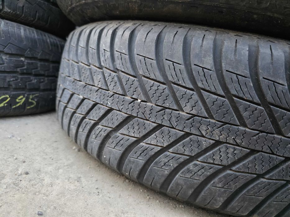 4бр Всесезонни гуми 215 65 16 - Nexen - DOT 2022