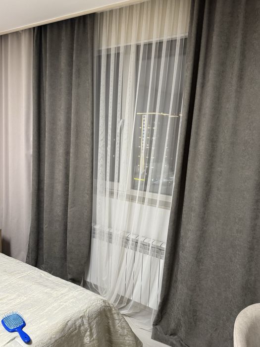 Шторы (2 комплекта)