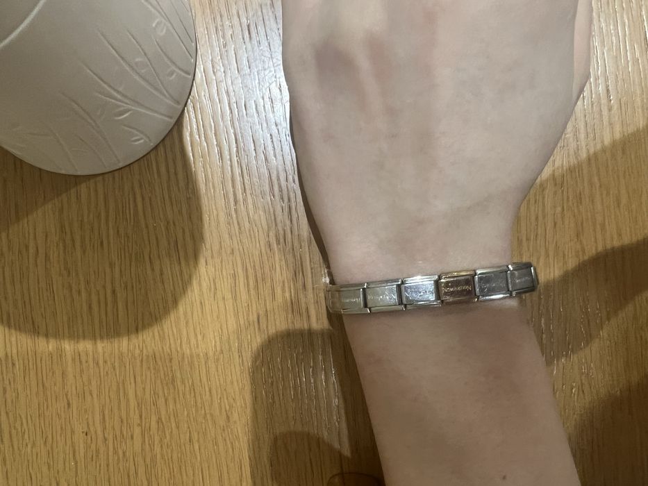 Nomination гривна