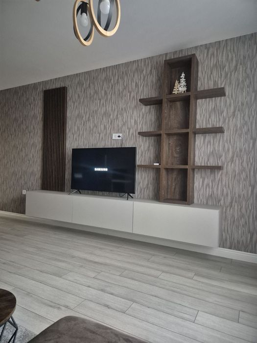 Дава се под наем Тристаен апартамент в Пловдив, Кършияка - 110 кв.м за 800 € - Снимка #12