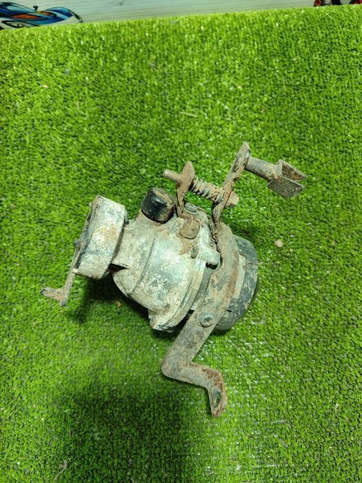 PROIECTOR CEATA STANGA KIA RIO 2 2013 1.1 DIESEL (DOHC TCI) COD OEM 86583 1W200 / HATCHBACK 2011-2017