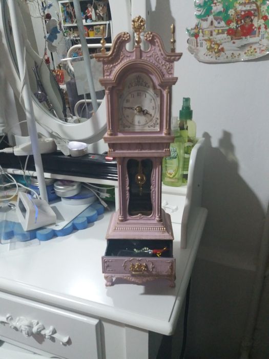 Vand ceas de masa stil vintage