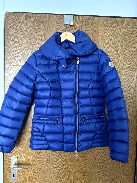 Дамско яке Мoncler оригинално