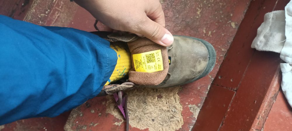 Spes ayaq kiyim satladi