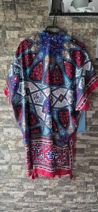 Cardigan/poncho / kimono deosebit
