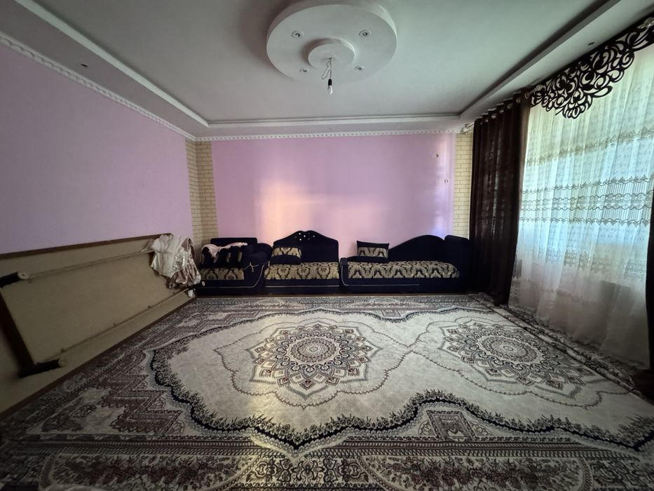 Namunaviy hovli ijaraga beriladi