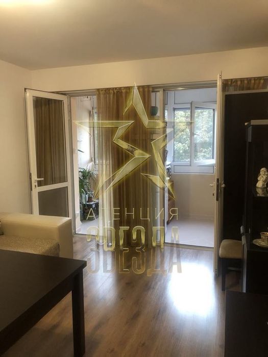 Продава се Двустаен апартамент в Пловдив, Кючук Париж - 50 кв.м за 1860 €/кв.м - Снимка #3