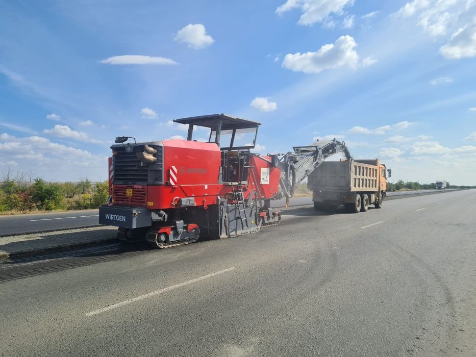 Трактор с Вилами JCB