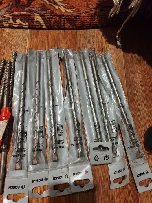 Продам инструменты .Буры .кабеля