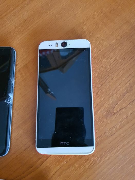 Vând 18 telefoane defecte