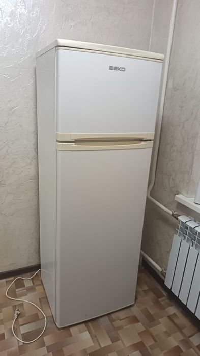 Продам холодильник беко