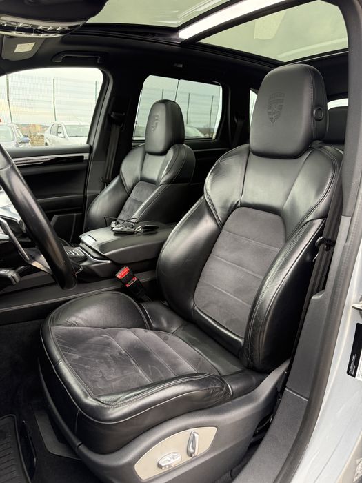 Porsche Cayenne  Pachet GTS