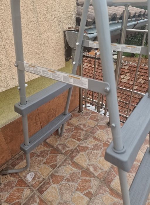 Стълба за басейн Bestway