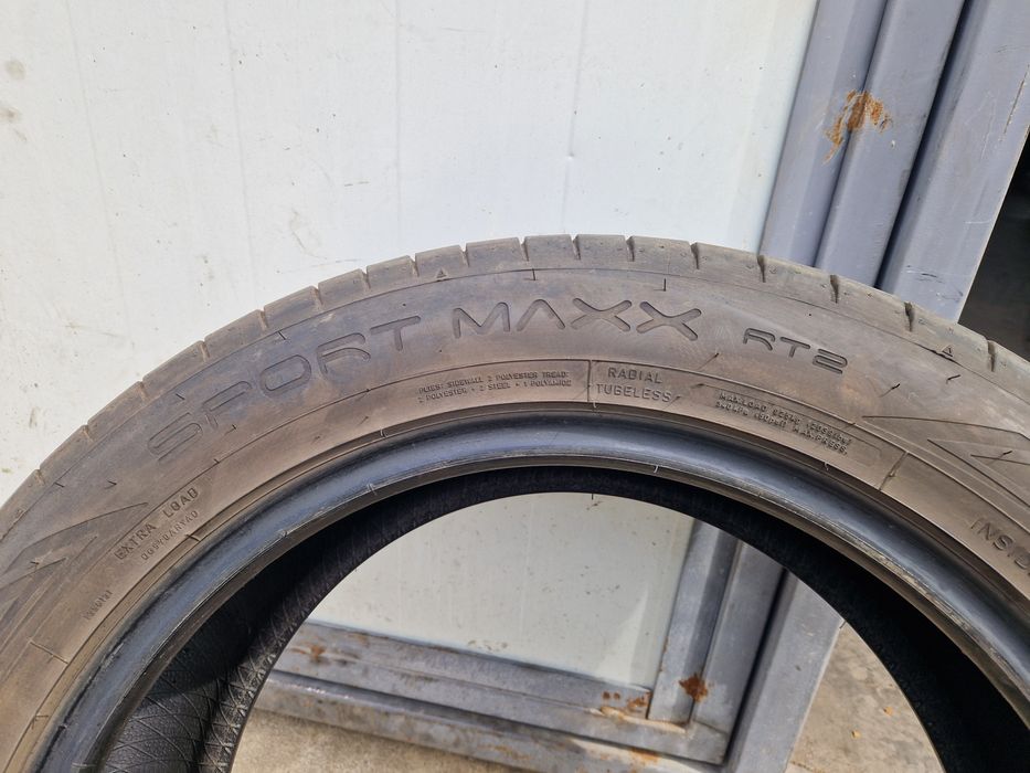 Летни гуми Dunlop Sport Maxx RT2 235/55/19