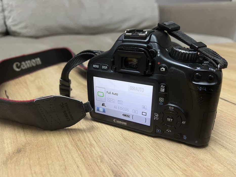 Фотоаппарат CANON EOS 550D (T2i Rebel)