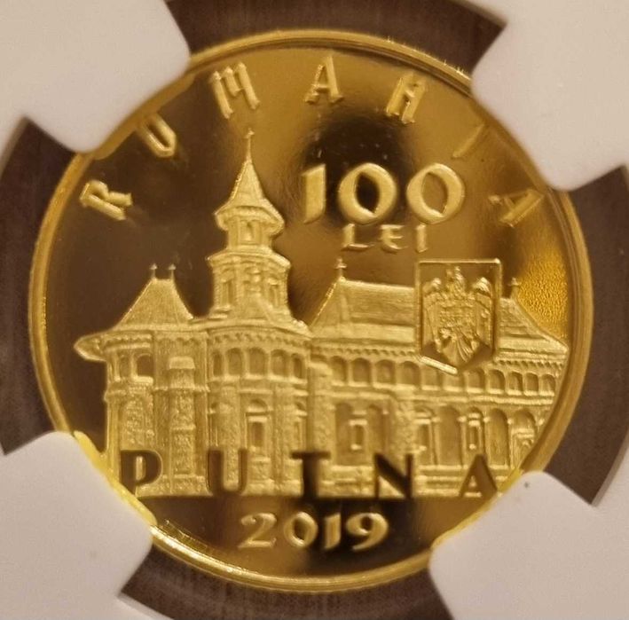 Moneda BNR 100 lei aur Stefan cel Mare Putna gradata NGC PF 67 UC