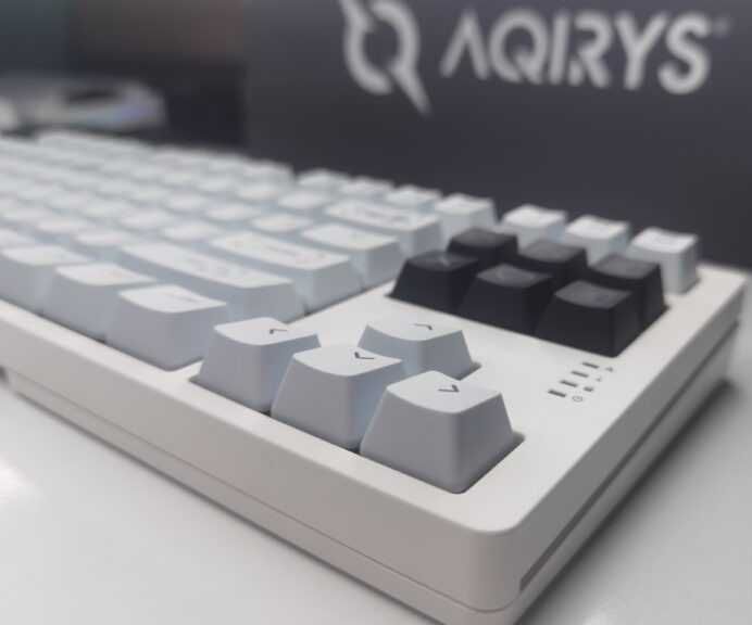 Tastatura Gaming Aqirys Aludra TKL