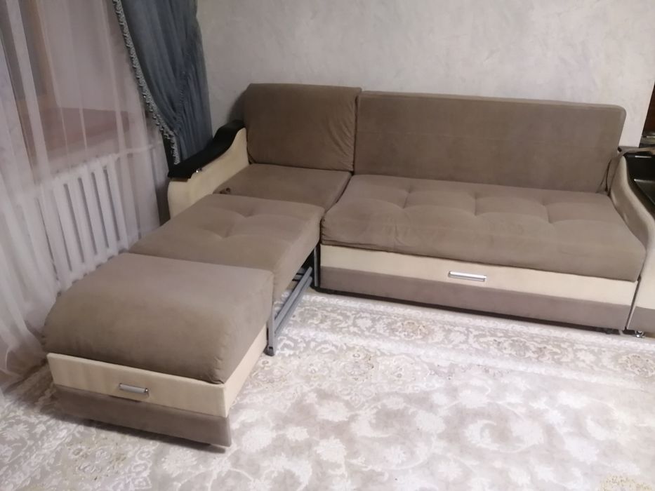 Диван антивандальный