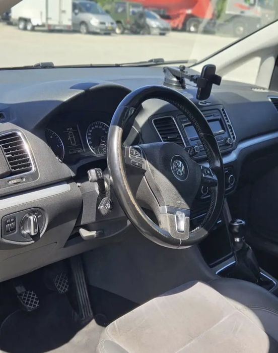 Volkswagen Sharan 2011