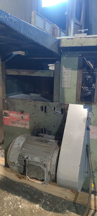 Деревообрабатывающий станок