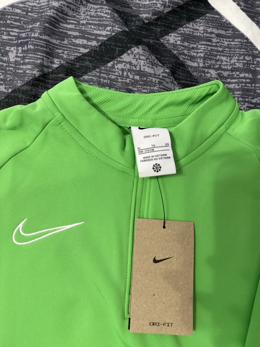 Bluza sport Nike