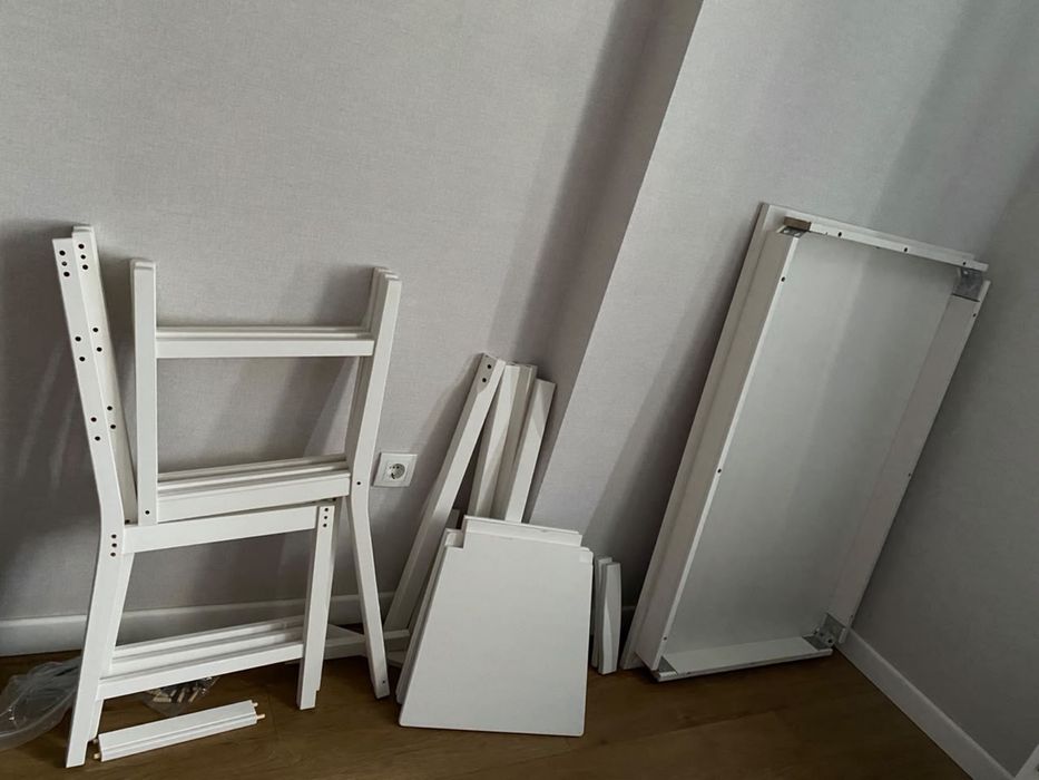 Стол и 4 стулья Ikea,не подошел
