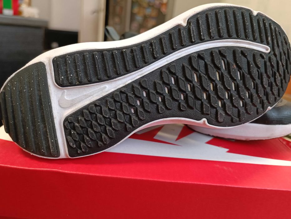 Детски летни маратонки Nike